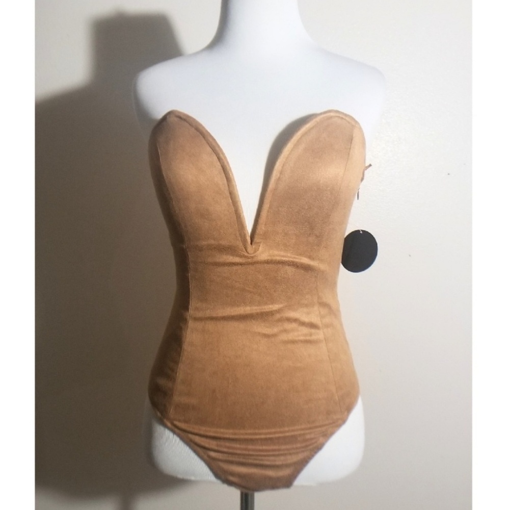 NWT Sexy Strapless Camel Bodysuit